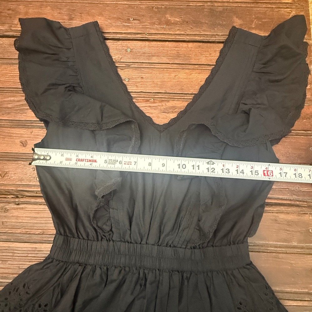 Gap Black Organic Cotton Eyelet Tiered Mini Dress Flutter Sleeve V-Neck Small - Picture 7 of 8